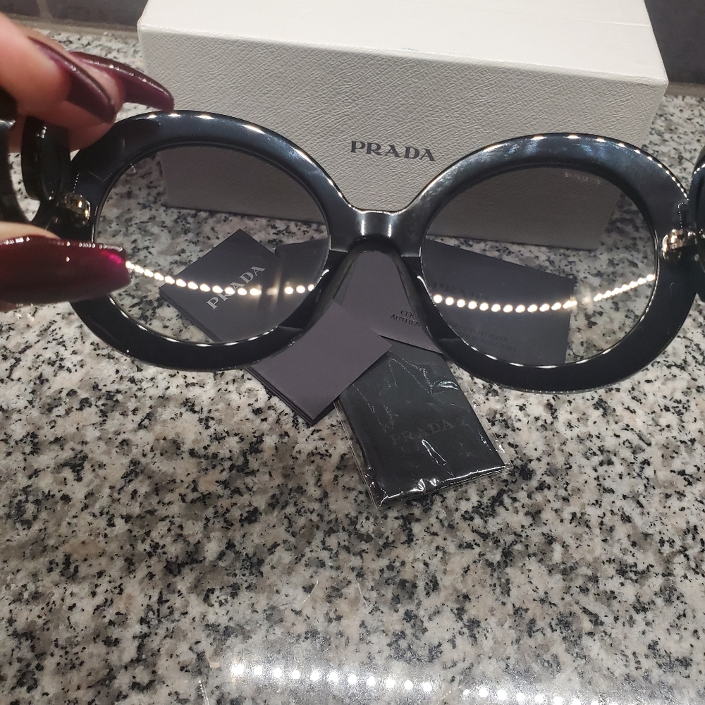 (SOLD)  Prada Baroque Sunglasses(Authentic & New) - Picture 8 of 10